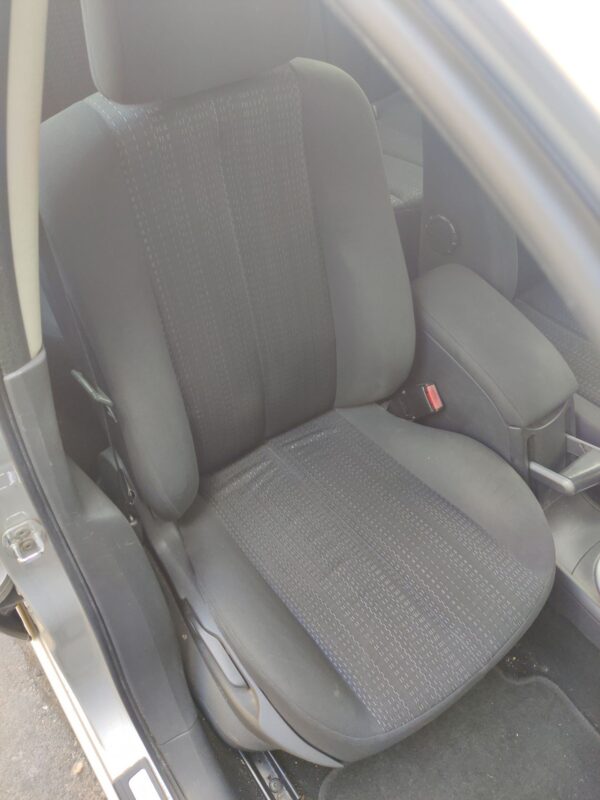 asiento_delantero_derecho_renault_megane_ii_bm0_1_cm0_1_1_6_16v