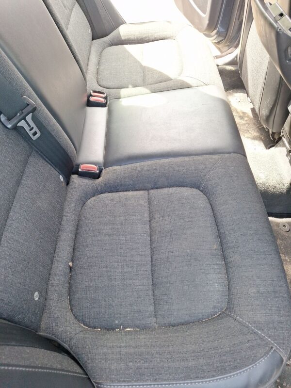 asiento_trasero_medio_volvo_xc70_ii_136_d5_awd