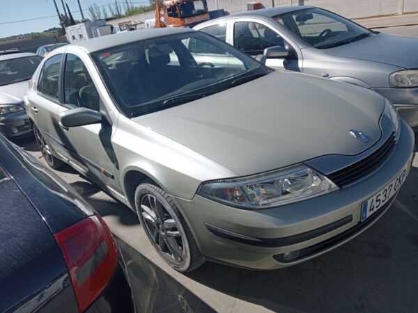 renault_laguna_ii_bg0_1