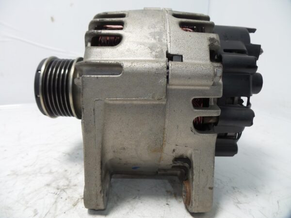 alternador_231003831r_dacia_sanderoduster_logan