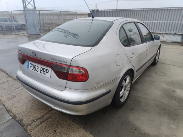 seat_toledo_ii_1m2