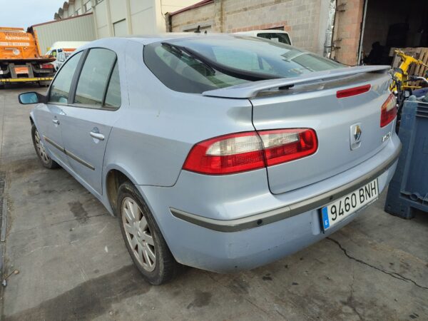 renault_laguna_ii_bg0_1