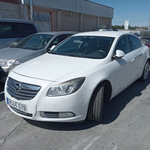 OPEL INSIGNIA A SEDÁN (G09)