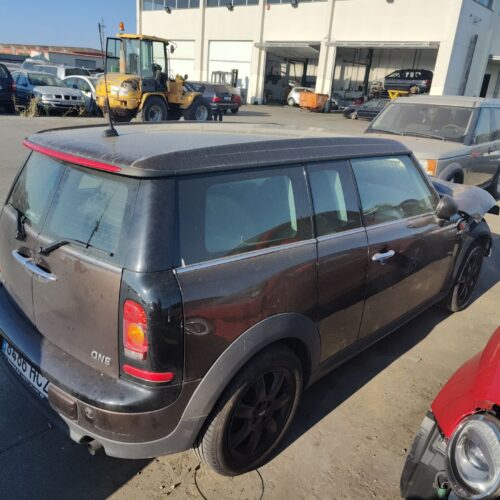 MINI CLUBMAN (R55) ONE