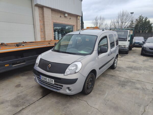 renault_kangoo_grand_kangoo_ii_kw0_1