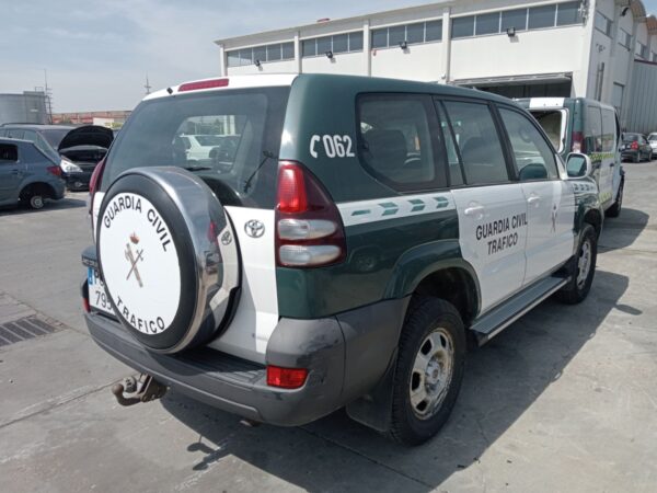 toyota_land_cruiser_prado_j12