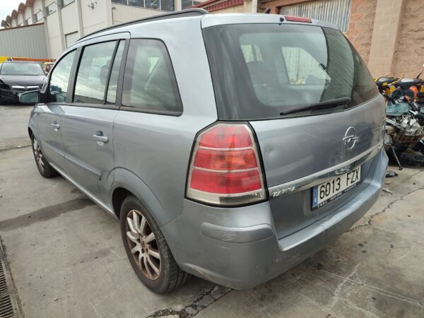 opel_zafira_zafira_family_b_a05