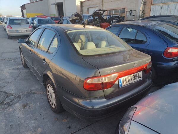 seat_toledo_ii_1m2