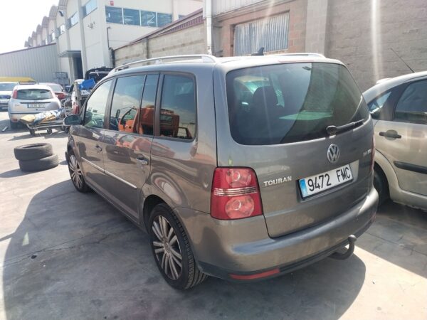 volkswagen_touran_1t1_1t2_2_0_tdi