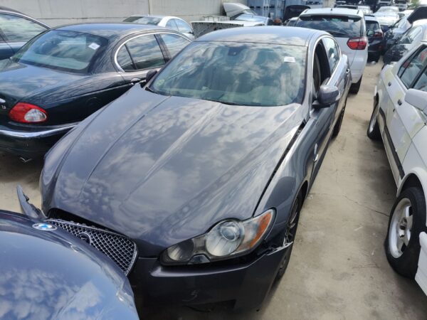 jaguar_xf_i_x250_2_7_d