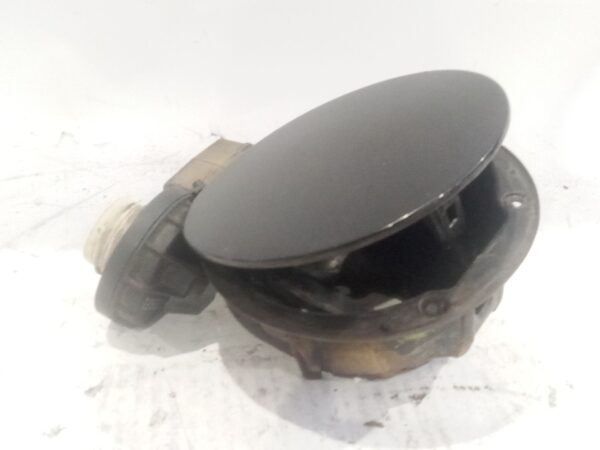 tapa_exterior_combustible_69513_2l000_hyundai_i_30