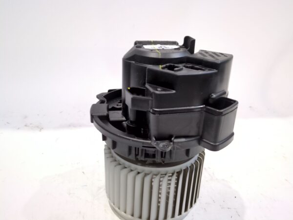 motor_calefaccion_277429392r_renault_clio_v_b7_tce_90_b7mt