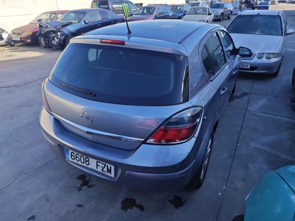 opel_astra_h_a04